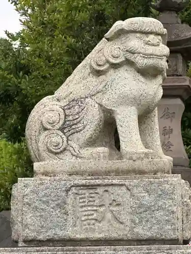 稲毛浅間神社の狛犬