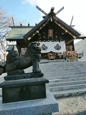 札幌諏訪神社の狛犬