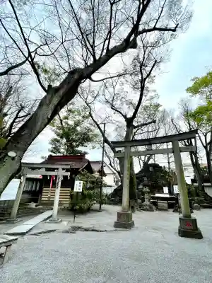 清瀧神社の{uncategorized: "未分類", other: "その他", undefined: "問題あり", building: "その他建物", grave: "お墓", sacred_gate: "鳥居", guardian: "狛犬", statue: "像", buddha: "仏像", history: "歴史", nature: "自然", garden: "庭園", animal: "動物", pagoda: "塔", temizu: "手水舎", mountain_gate: "山門・神門", sanctuary: "本殿・本堂", subordinate: "末社・摂社", art: "芸術", scenery: "景色", jizo: "地蔵", ema: "絵馬", goshuin: "御朱印", omikuji: "おみくじ", items: "授与品その他", amulet: "お守り", goshuincho: "御朱印帳", eats: "食事", festival: "お祭り", votive_dance: "神楽", shichigosan: "七五三参", wedding: "結婚式", experience: "体験その他", initially: "初詣", around: "周辺", anti_infection: "感染症対策"}