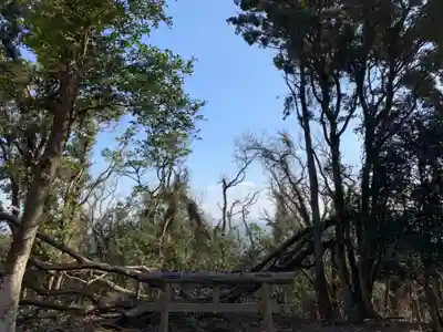 鉄杖山火守神社のその他建物