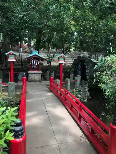 世田谷八幡宮の末社・摂社