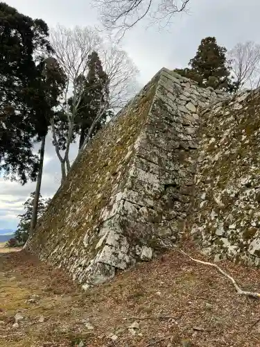 宗泉寺の{uncategorized: "未分類", other: "その他", undefined: "問題あり", building: "その他建物", grave: "お墓", sacred_gate: "鳥居", guardian: "狛犬", statue: "像", buddha: "仏像", history: "歴史", nature: "自然", garden: "庭園", animal: "動物", pagoda: "塔", temizu: "手水舎", mountain_gate: "山門・神門", sanctuary: "本殿・本堂", subordinate: "末社・摂社", art: "芸術", scenery: "景色", jizo: "地蔵", ema: "絵馬", goshuin: "御朱印", omikuji: "おみくじ", items: "授与品その他", amulet: "お守り", goshuincho: "御朱印帳", eats: "食事", festival: "お祭り", votive_dance: "神楽", shichigosan: "七五三参", wedding: "結婚式", experience: "体験その他", initially: "初詣", around: "周辺", anti_infection: "感染症対策"}