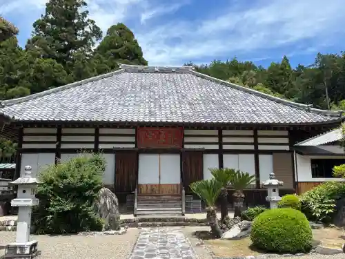 龍源院の{uncategorized: "未分類", other: "その他", undefined: "問題あり", building: "その他建物", grave: "お墓", sacred_gate: "鳥居", guardian: "狛犬", statue: "像", buddha: "仏像", history: "歴史", nature: "自然", garden: "庭園", animal: "動物", pagoda: "塔", temizu: "手水舎", mountain_gate: "山門・神門", sanctuary: "本殿・本堂", subordinate: "末社・摂社", art: "芸術", scenery: "景色", jizo: "地蔵", ema: "絵馬", goshuin: "御朱印", omikuji: "おみくじ", items: "授与品その他", amulet: "お守り", goshuincho: "御朱印帳", eats: "食事", festival: "お祭り", votive_dance: "神楽", shichigosan: "七五三参", wedding: "結婚式", experience: "体験その他", initially: "初詣", around: "周辺", anti_infection: "感染症対策"}