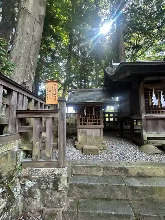 諏訪大社下社秋宮(長野県)