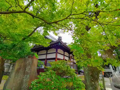 高牟神社（瀬古）の本殿・本堂