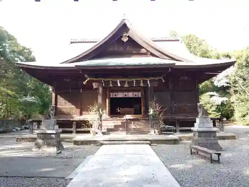 府八幡宮の本殿・本堂