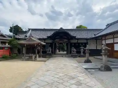 薬園八幡神社の{uncategorized: "未分類", other: "その他", undefined: "問題あり", building: "その他建物", grave: "お墓", sacred_gate: "鳥居", guardian: "狛犬", statue: "像", buddha: "仏像", history: "歴史", nature: "自然", garden: "庭園", animal: "動物", pagoda: "塔", temizu: "手水舎", mountain_gate: "山門・神門", sanctuary: "本殿・本堂", subordinate: "末社・摂社", art: "芸術", scenery: "景色", jizo: "地蔵", ema: "絵馬", goshuin: "御朱印", omikuji: "おみくじ", items: "授与品その他", amulet: "お守り", goshuincho: "御朱印帳", eats: "食事", festival: "お祭り", votive_dance: "神楽", shichigosan: "七五三参", wedding: "結婚式", experience: "体験その他", initially: "初詣", around: "周辺", anti_infection: "感染症対策"}