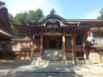 出羽神社(出羽三山神社)~三神合祭殿~の本殿・本堂