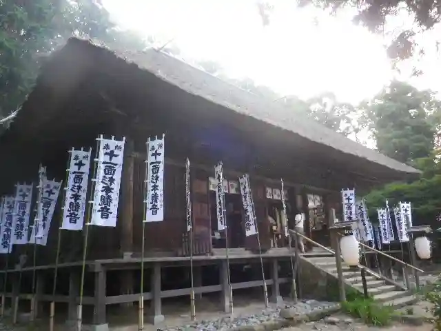 杉本寺の本殿・本堂