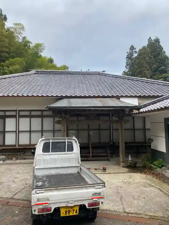 蓮妙寺の本殿・本堂