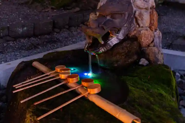 諏訪大社下社秋宮(長野県)