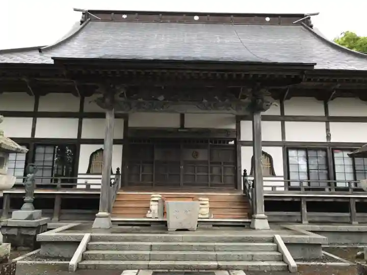 常堅寺の本殿・本堂