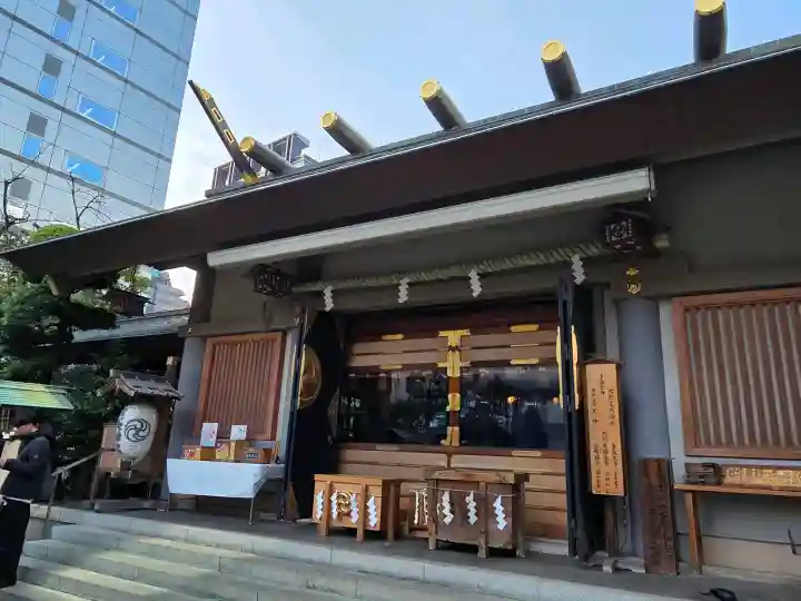 芝大神宮の{uncategorized: "未分類", other: "その他", undefined: "問題あり", building: "その他建物", grave: "お墓", sacred_gate: "鳥居", guardian: "狛犬", statue: "像", buddha: "仏像", history: "歴史", nature: "自然", garden: "庭園", animal: "動物", pagoda: "塔", temizu: "手水舎", mountain_gate: "山門・神門", sanctuary: "本殿・本堂", subordinate: "末社・摂社", art: "芸術", scenery: "景色", jizo: "地蔵", ema: "絵馬", goshuin: "御朱印", omikuji: "おみくじ", items: "授与品その他", amulet: "お守り", goshuincho: "御朱印帳", eats: "食事", festival: "お祭り", votive_dance: "神楽", shichigosan: "七五三参", wedding: "結婚式", experience: "体験その他", initially: "初詣", around: "周辺", anti_infection: "感染症対策"}