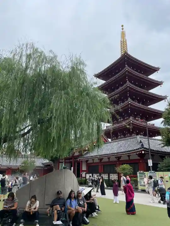 浅草寺の塔
