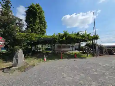 山梨岡神社(山梨県)