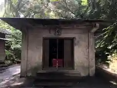 腹五社神社の本殿