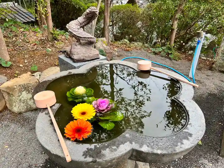高城神社の手水舎