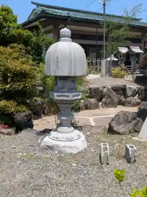 豊国神社の{uncategorized: "未分類", other: "その他", undefined: "問題あり", building: "その他建物", grave: "お墓", sacred_gate: "鳥居", guardian: "狛犬", statue: "像", buddha: "仏像", history: "歴史", nature: "自然", garden: "庭園", animal: "動物", pagoda: "塔", temizu: "手水舎", mountain_gate: "山門・神門", sanctuary: "本殿・本堂", subordinate: "末社・摂社", art: "芸術", scenery: "景色", jizo: "地蔵", ema: "絵馬", goshuin: "御朱印", omikuji: "おみくじ", items: "授与品その他", amulet: "お守り", goshuincho: "御朱印帳", eats: "食事", festival: "お祭り", votive_dance: "神楽", shichigosan: "七五三参", wedding: "結婚式", experience: "体験その他", initially: "初詣", around: "周辺", anti_infection: "感染症対策"}