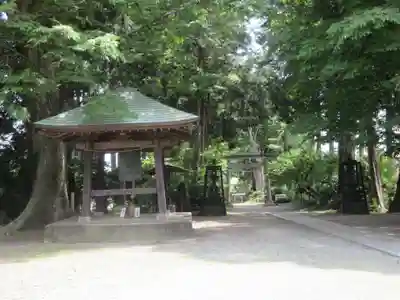 上粕屋神社(神奈川県)