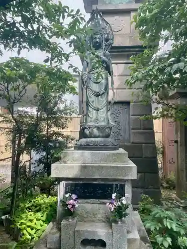 寶藏寺(成田不動尊) (栃木県)