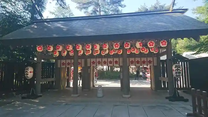 櫻木神社の山門・神門