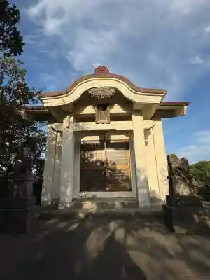 淡島神社の{uncategorized: "未分類", other: "その他", undefined: "問題あり", building: "その他建物", grave: "お墓", sacred_gate: "鳥居", guardian: "狛犬", statue: "像", buddha: "仏像", history: "歴史", nature: "自然", garden: "庭園", animal: "動物", pagoda: "塔", temizu: "手水舎", mountain_gate: "山門・神門", sanctuary: "本殿・本堂", subordinate: "末社・摂社", art: "芸術", scenery: "景色", jizo: "地蔵", ema: "絵馬", goshuin: "御朱印", omikuji: "おみくじ", items: "授与品その他", amulet: "お守り", goshuincho: "御朱印帳", eats: "食事", festival: "お祭り", votive_dance: "神楽", shichigosan: "七五三参", wedding: "結婚式", experience: "体験その他", initially: "初詣", around: "周辺", anti_infection: "感染症対策"}