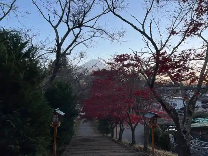 新倉富士浅間神社のその他建物