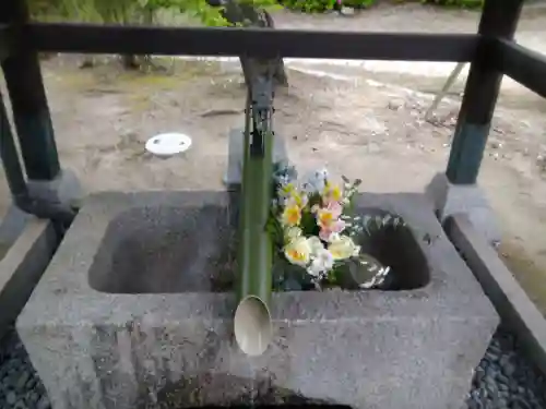 木華佐久耶比咩神社の手水