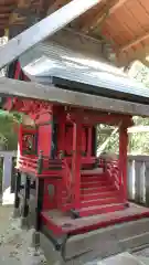 雷神社の本殿