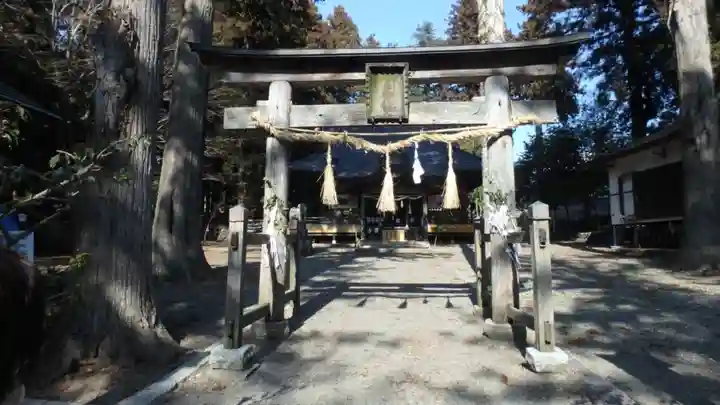 春日神社(長野県)
