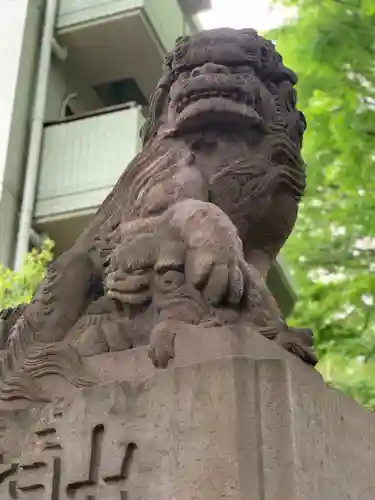 田無神社の狛犬