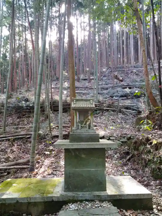 上一宮大粟神社の末社・摂社