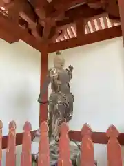 叡福寺の像