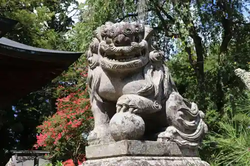 田村神社の狛犬