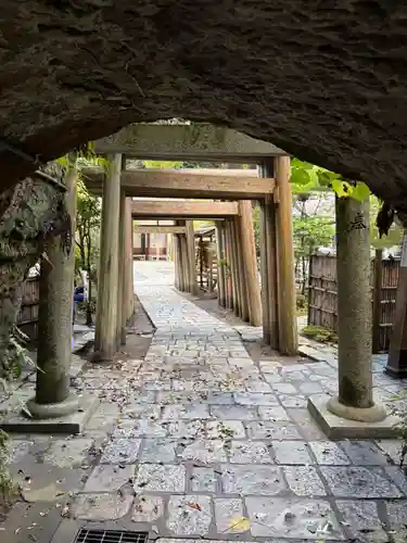 銭洗弁財天宇賀福神社(神奈川県)