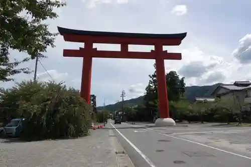 美濃國一宮　南宮大社の鳥居