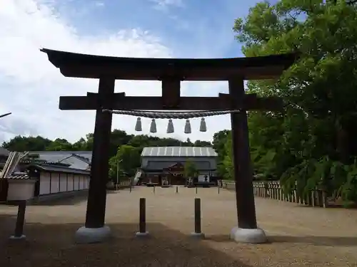 多坐弥志理都比古神社の鳥居