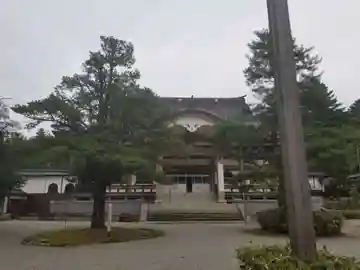 立山寺の本殿・本堂