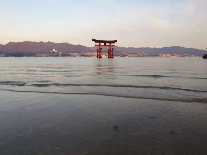 厳島神社(広島県)