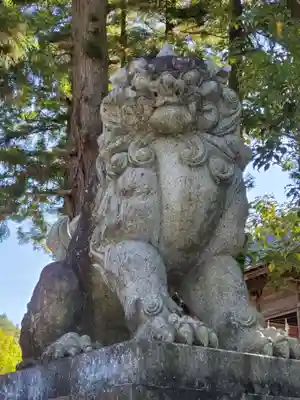 諏訪大社上社前宮の狛犬