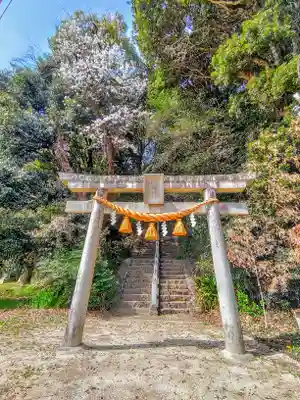 秋葉神社(国府町)の鳥居