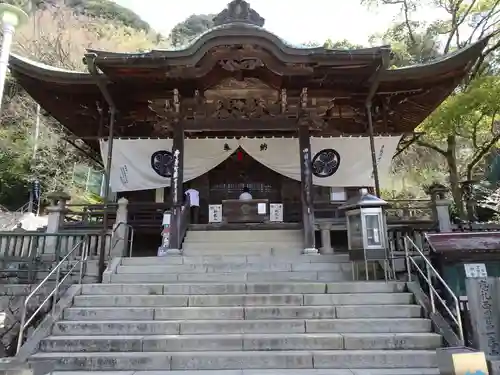 八栗寺の本殿・本堂