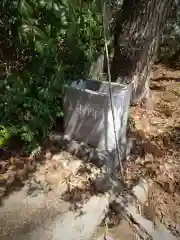 雷神社の手水