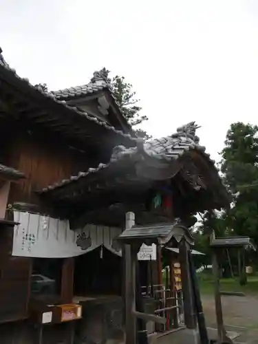 鬼鎮神社の本殿