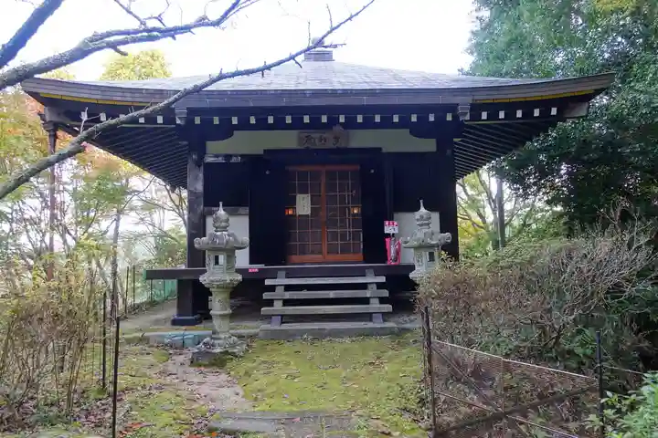 笠置寺の末社・摂社