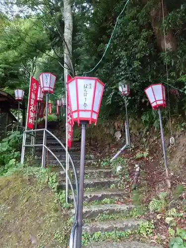 湯涌稲荷神社(石川県)