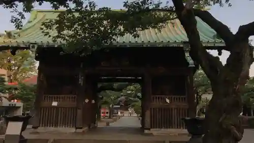 祐天寺の山門・神門