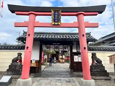 御霊神社の鳥居