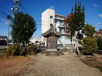 祠の本殿・本堂