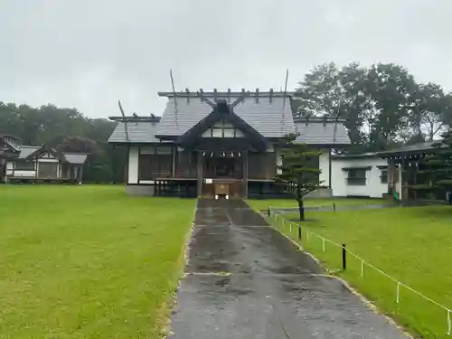 谷地頭神社の本殿